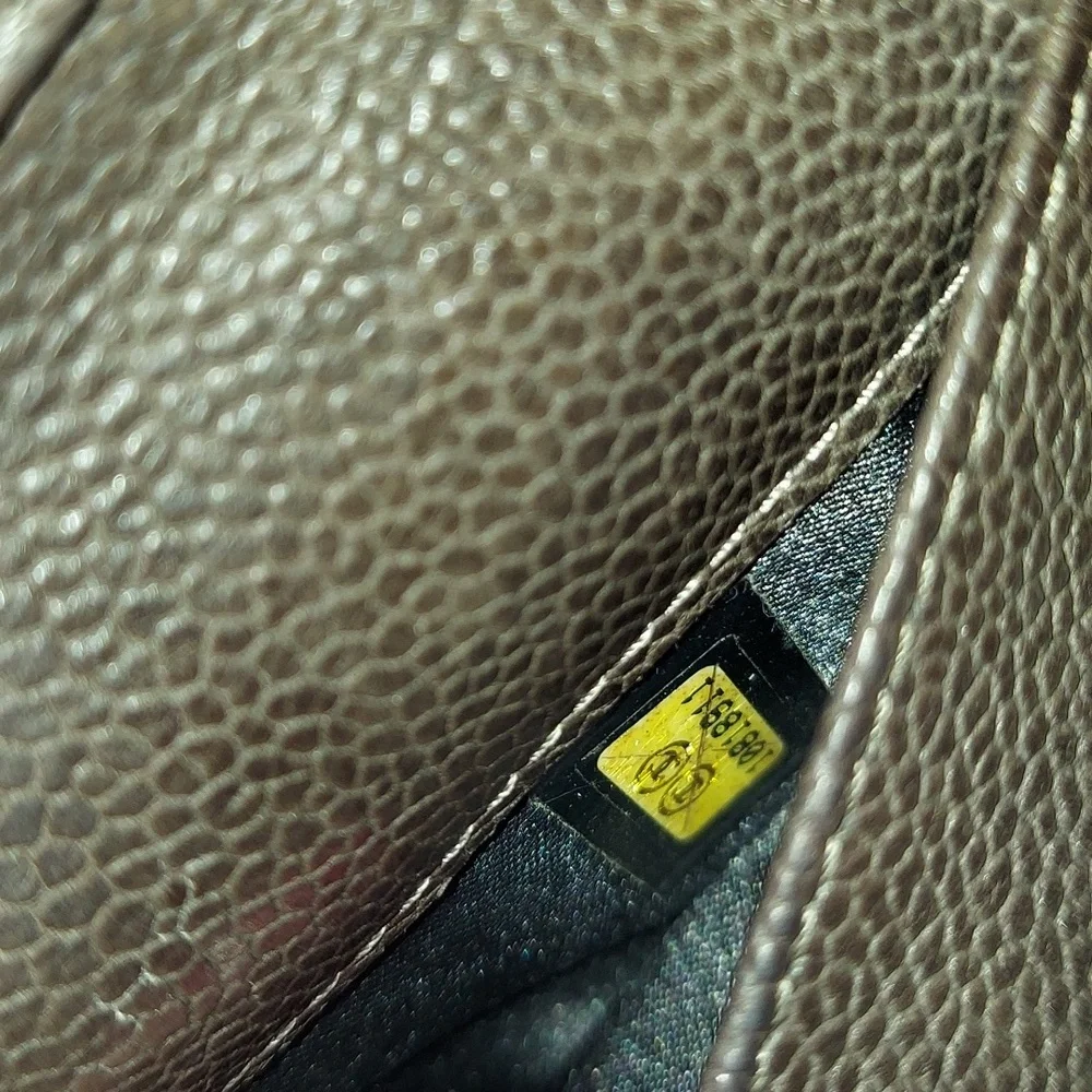 Chanel Wild Stitch Chocolate Brown long zip wallet🤎🤎 Authentic!